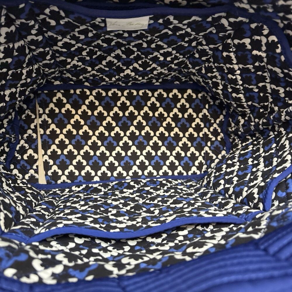 Vera Bradley Original Tote, Navy Blue Diamond Quilted, 15”X16”, NWOT - Picture 9 of 12
